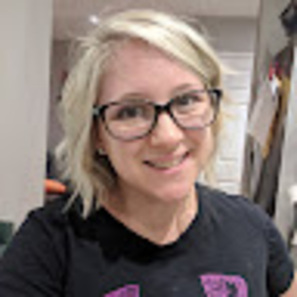 Meet your Posher, Kelly